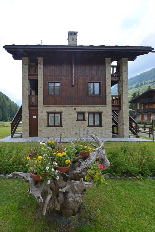 Apartment Gerandin Champoluc Exterior photo
