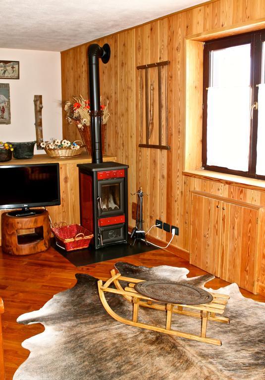 Apartment Gerandin Champoluc Exterior photo